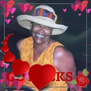 Meet your Posher, Renee